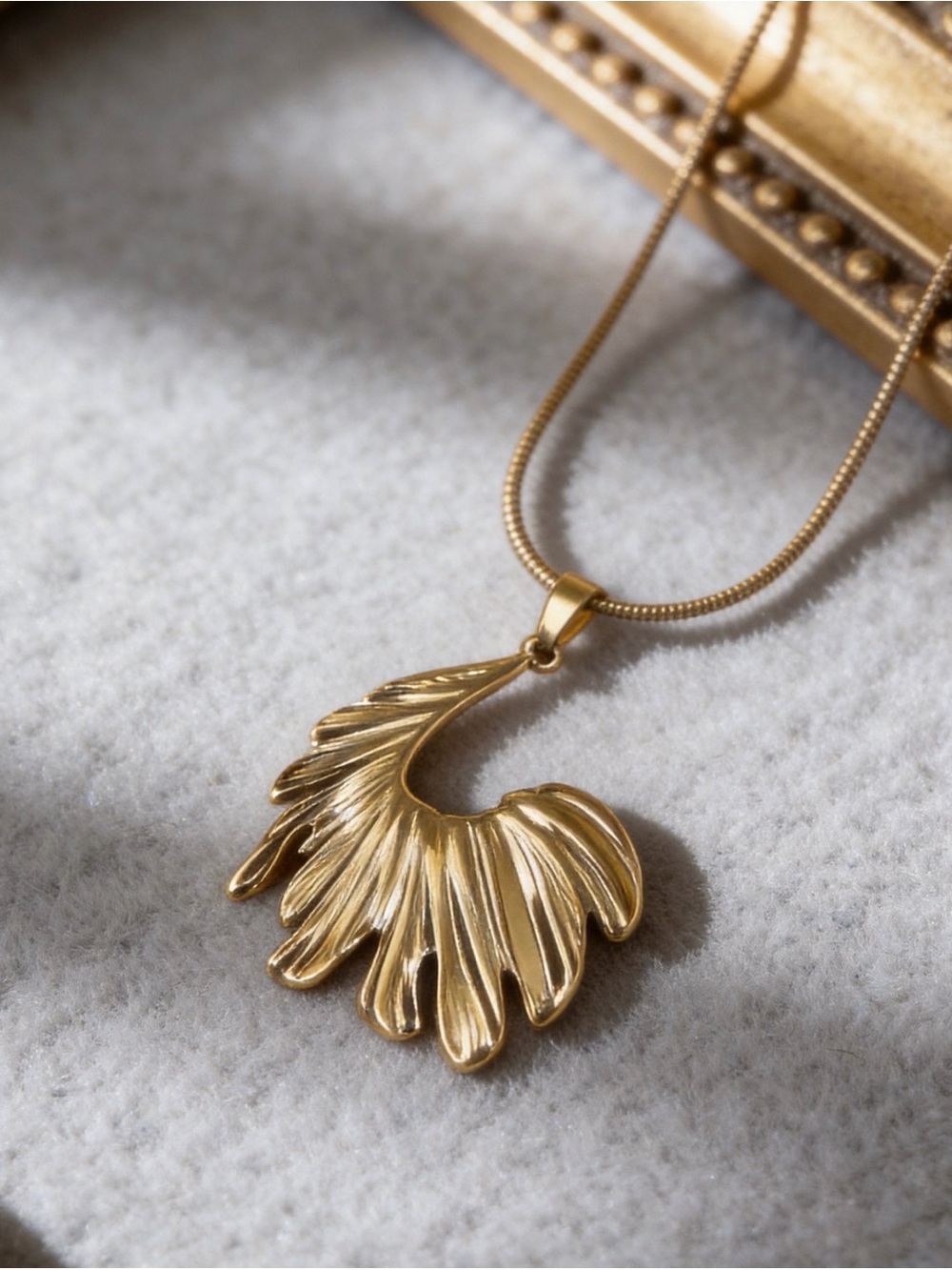 Wing Pendant Gold Necklace